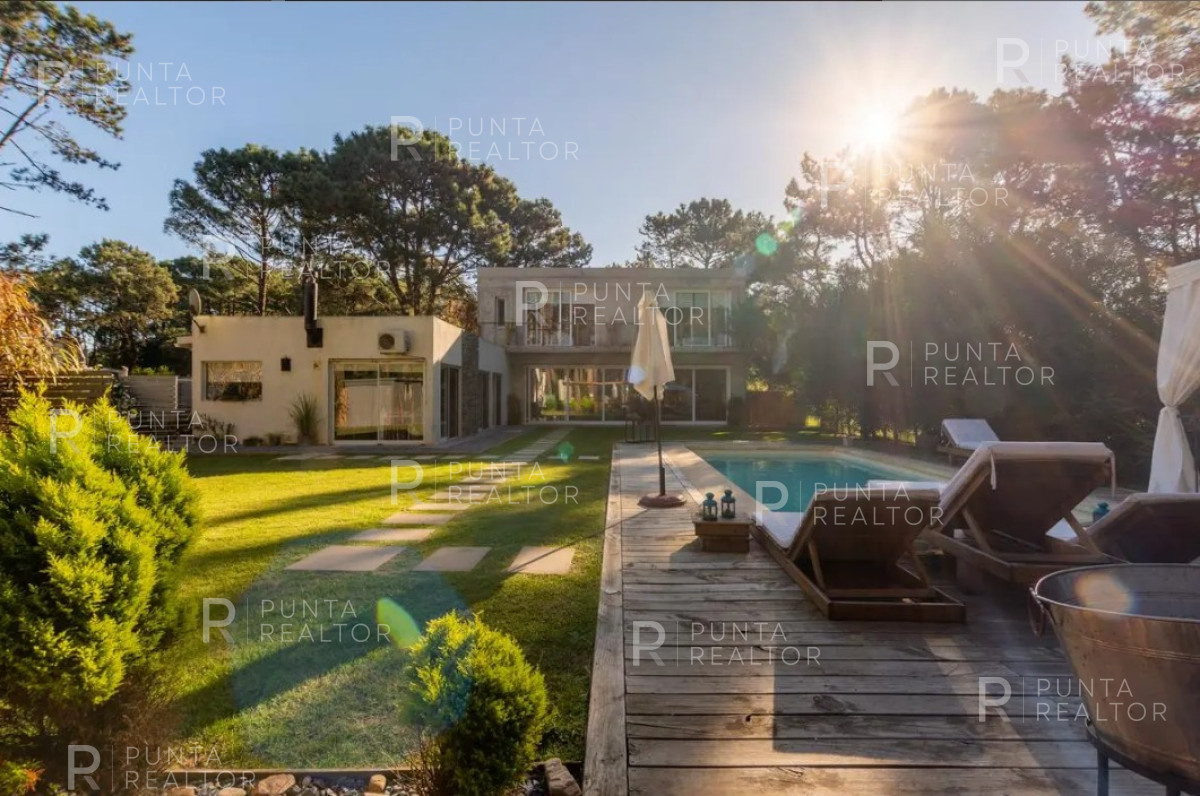 Casa ID.1773 - Venta casa 4 dormitorios La Barra, Uruguay 