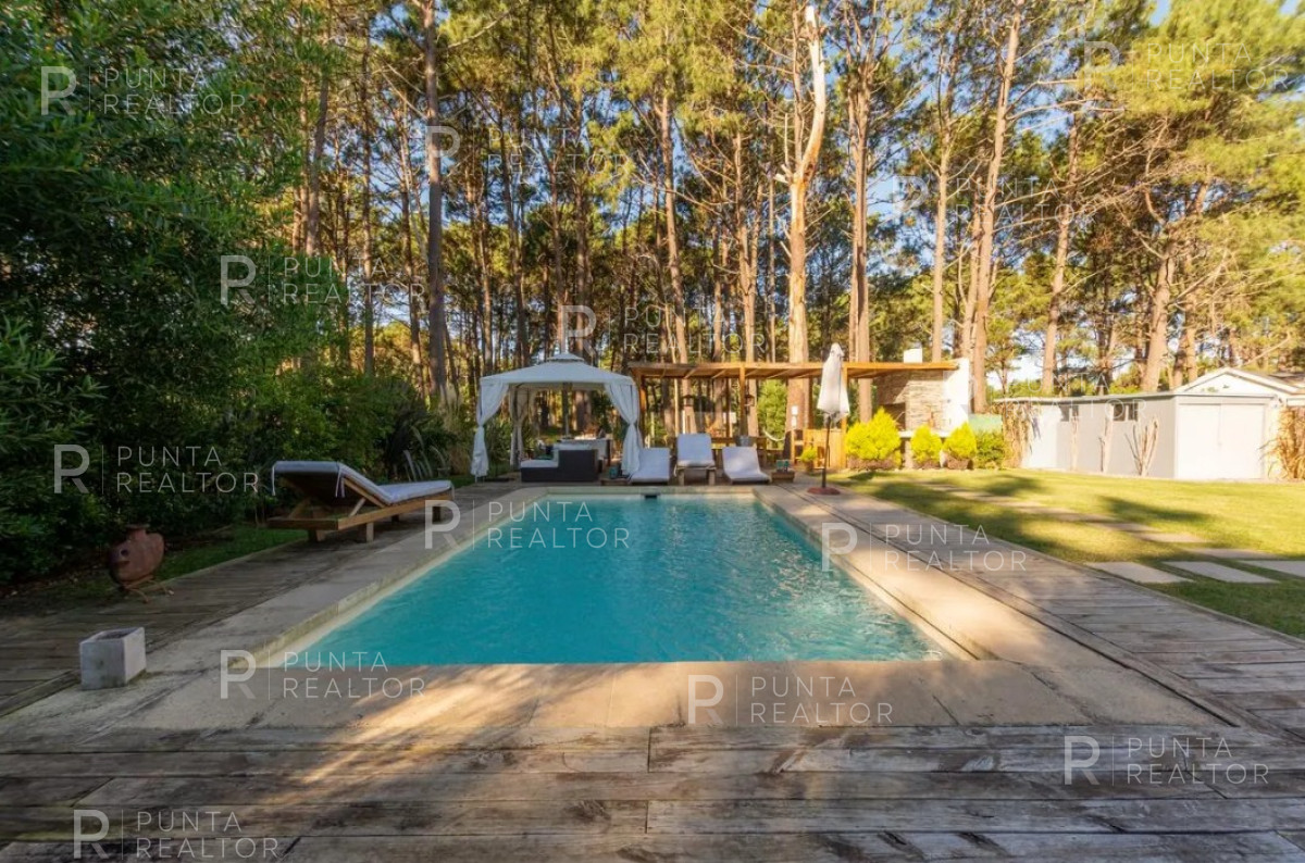 Casa ID.1773 - Venta casa 4 dormitorios La Barra, Uruguay 