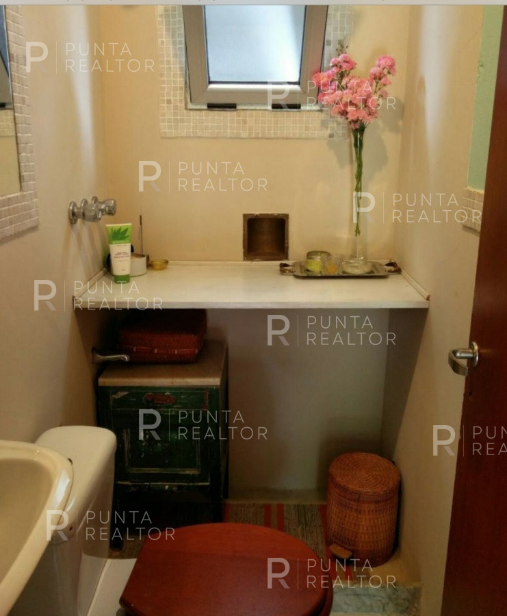 Casa ID.142 - Casa venta 4 dormitorios, El Tesoro, La Barra, Uruguay