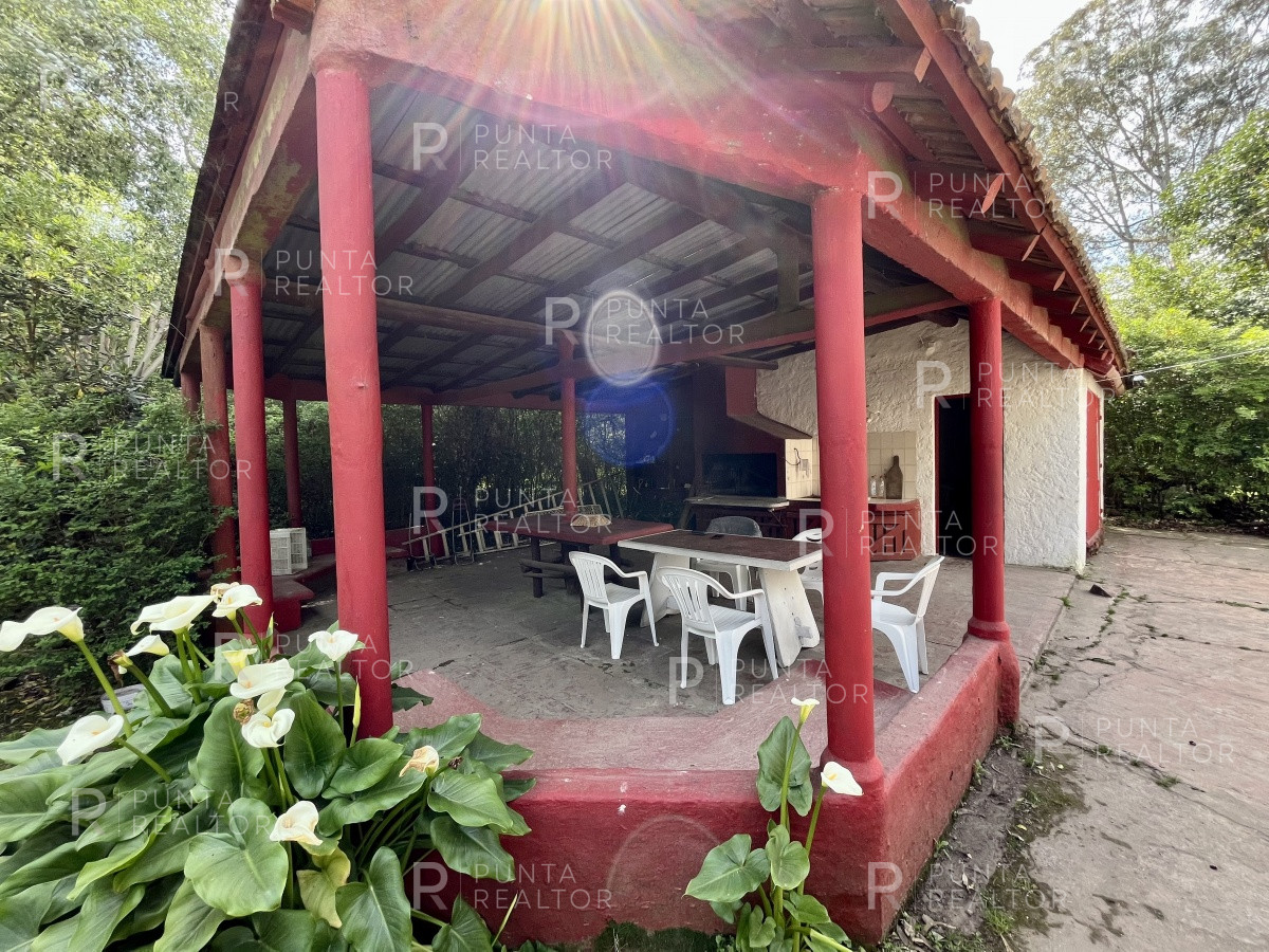Casa ID.1213 - Casa venta 4 dormitorios, El Tesoro, La Barra, Uruguay