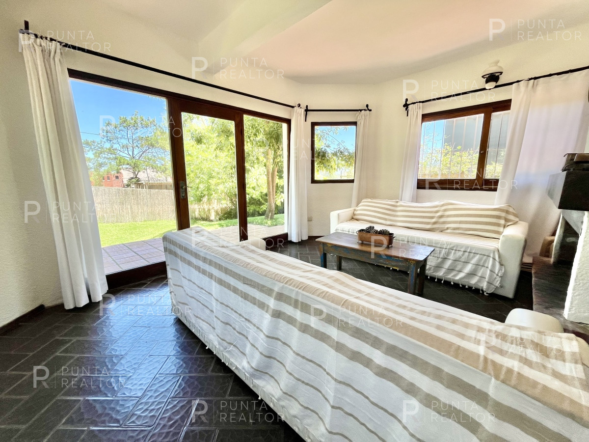 Casa ID.1874 - Gran casa en venta en El Chorro, Manantiales, Uruguay