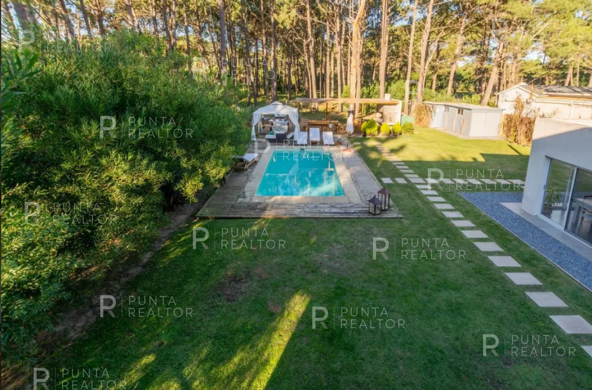 Casa ID.1773 - Venta casa 4 dormitorios La Barra, Uruguay 
