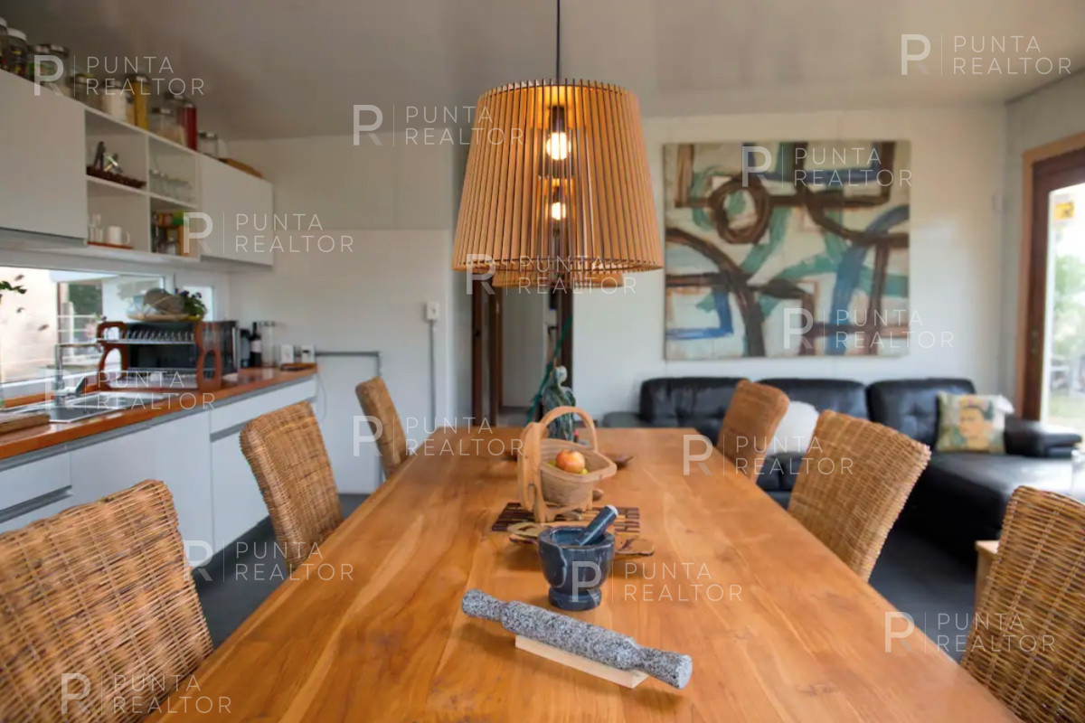Casa ID.399 - Casa Alquiler, 2 dormitorios, El Tesoro, La Barra, Uruguay