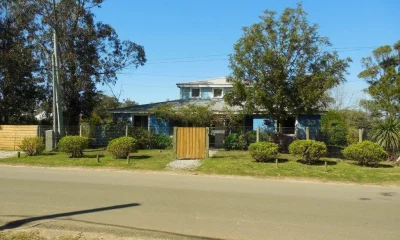 Venta de casa de tres dormitorios en La Barra, Uruguay