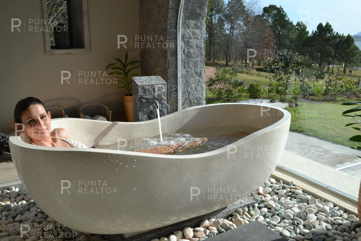 Chacra ID.827 - Espectacular chacra en Sierra de la Ballena en venta y alquiler