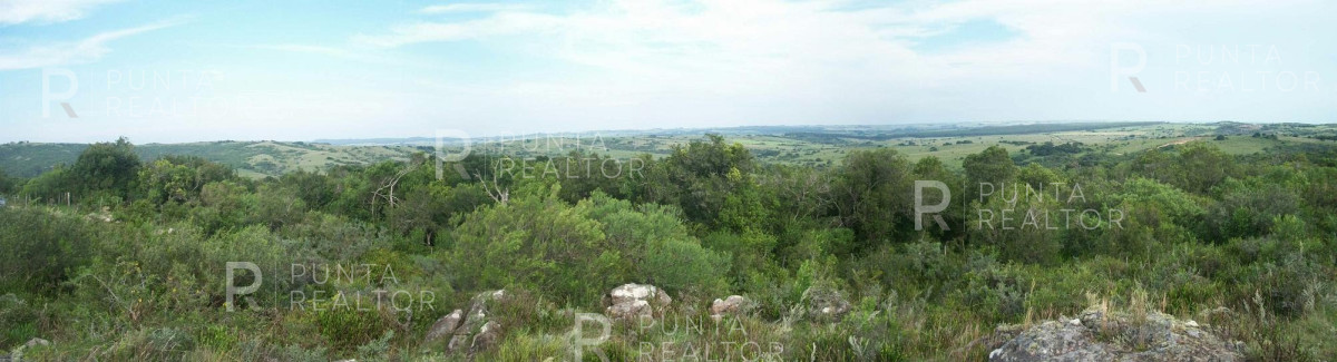 Chacra ID.159 - Chacra en Garzon imperdible, 10 hectáreas, con arroyo, monte.