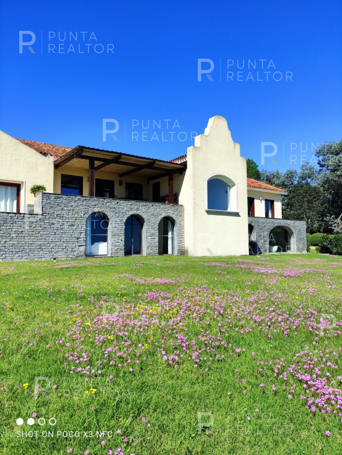 Chacra ID.827 - Espectacular chacra en Sierra de la Ballena en venta y alquiler