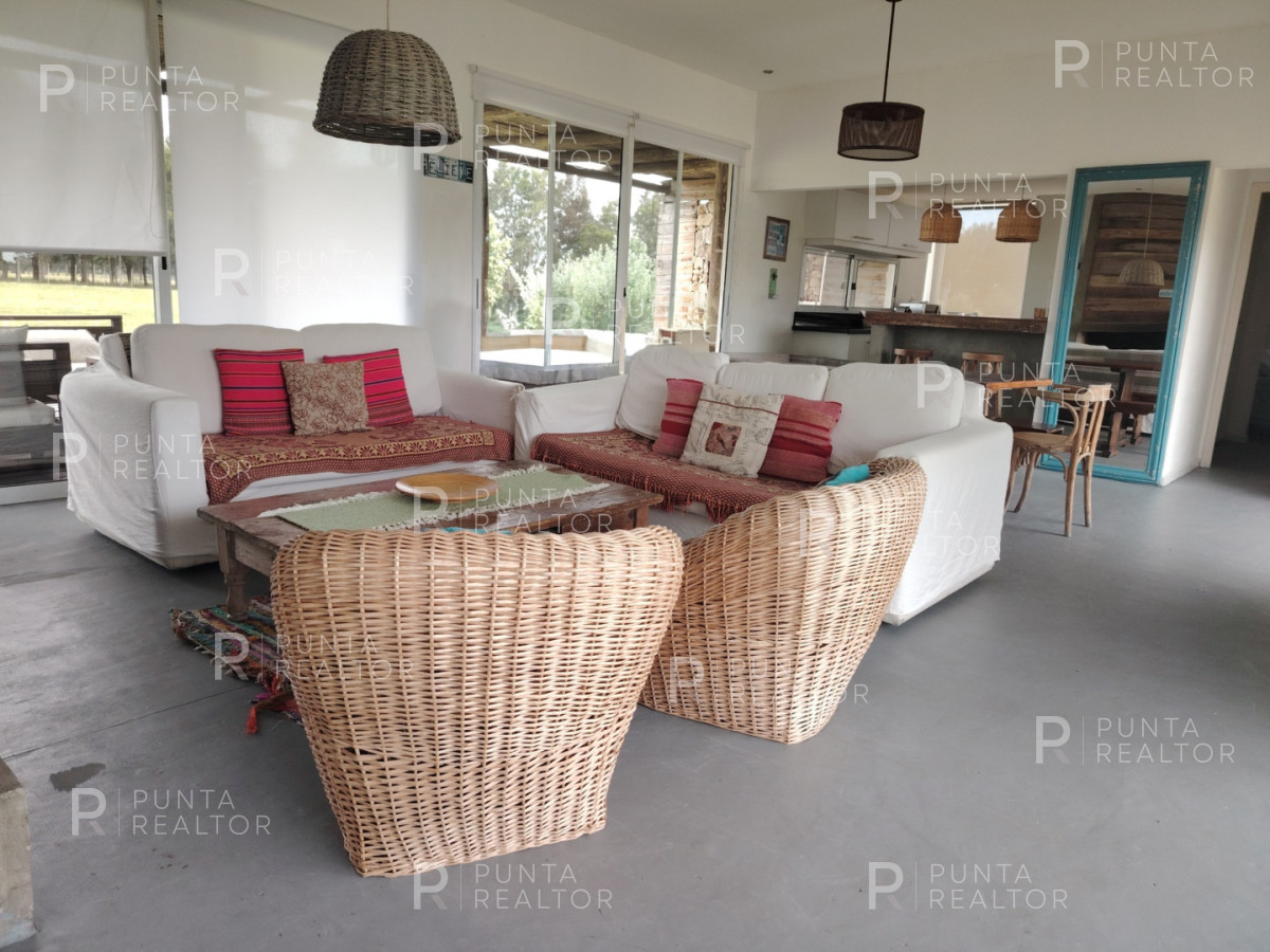 Chacra ID.927 - Casa venta en el Quijote, La Barra, Uruguay