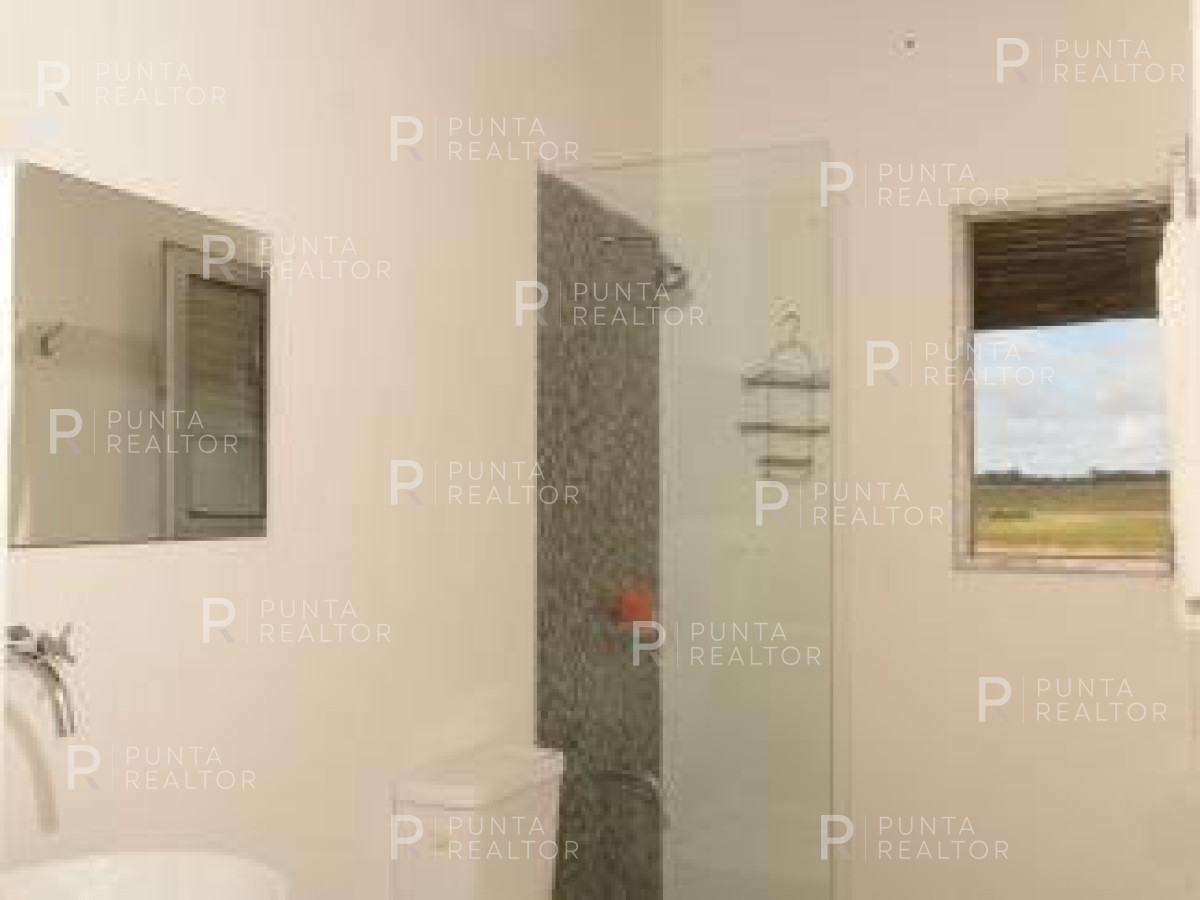 Chacra ID.363 - Chacra casa alquiler,  4 dormitorios, pileta, José Ignacio, Uruguay