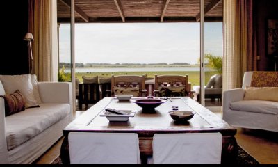 Excepcional chacra, Laguna Garzon. 11 hectáreas, 4 suites, 2 con cama king, 6 singles, dependencia, pileta, galeria con parrillero y living, vistas!
