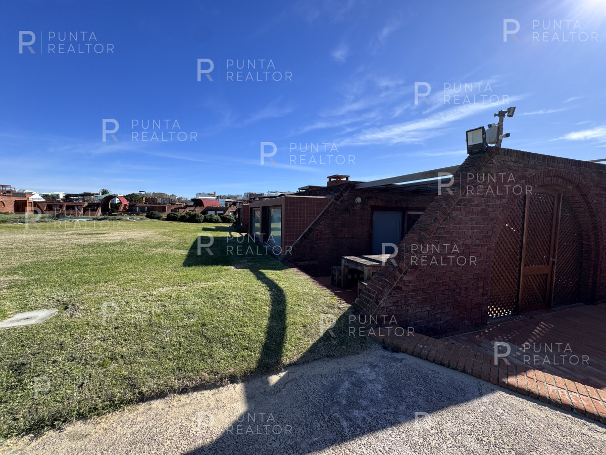 Local Comercial ID.1474 - Local Alquiler Terrazas de Manantiales, Manantiales, Punta del Este, Uruguay