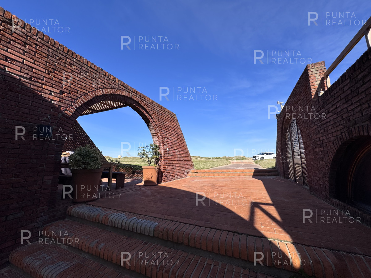 Local Comercial ID.1474 - Local Alquiler Terrazas de Manantiales, Manantiales, Punta del Este, Uruguay