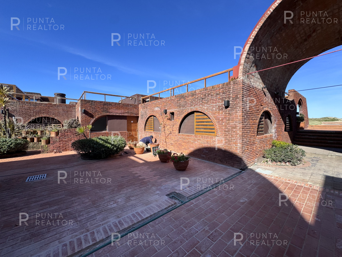 Local Comercial ID.1474 - Local Alquiler Terrazas de Manantiales, Manantiales, Punta del Este, Uruguay