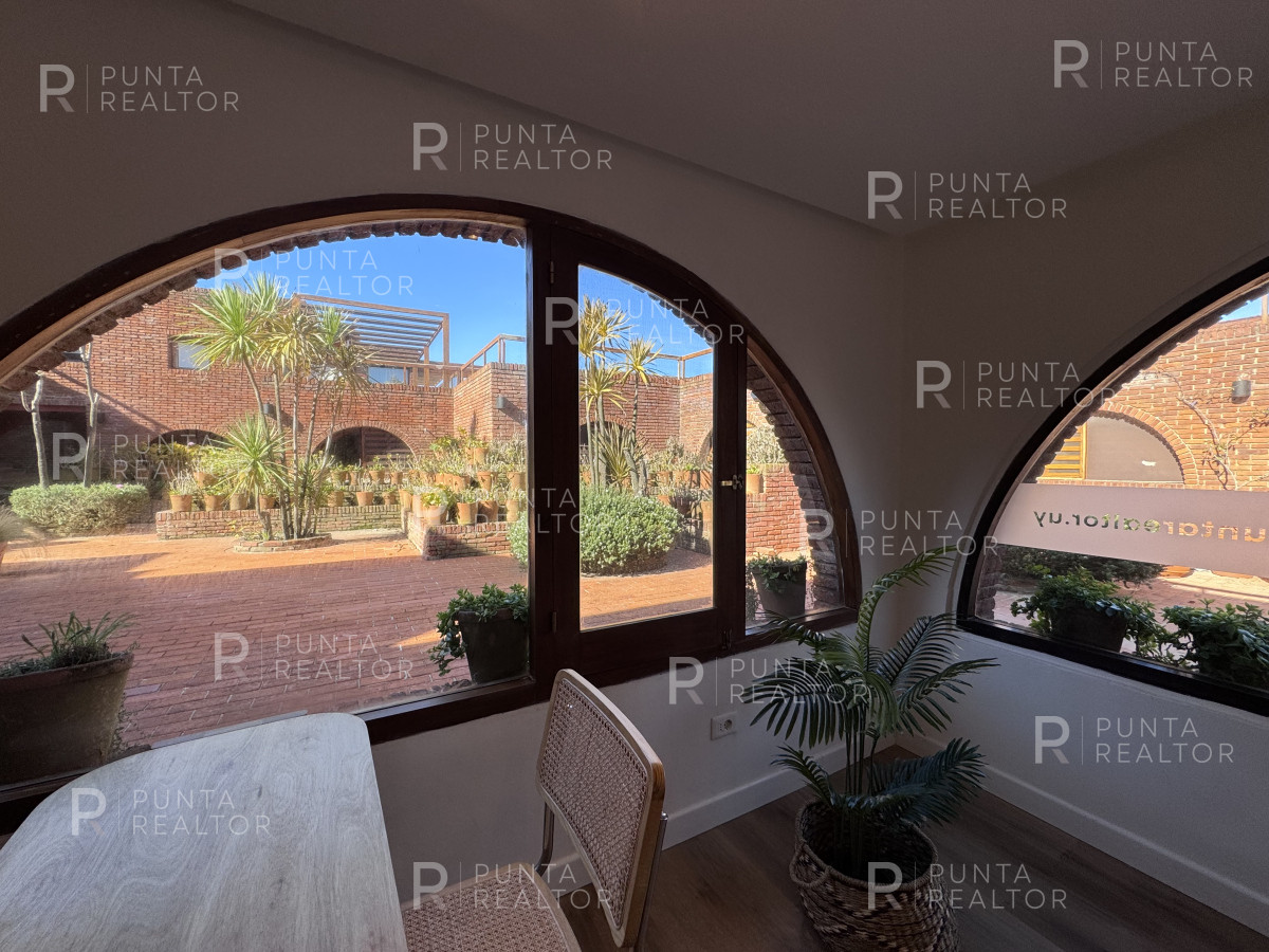 Local Comercial ID.1474 - Local Alquiler Terrazas de Manantiales, Manantiales, Punta del Este, Uruguay