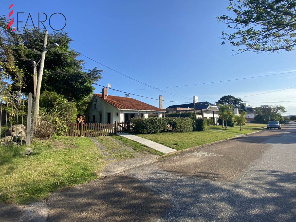 Venta de Casa en Playa Mansa - FAR41529C