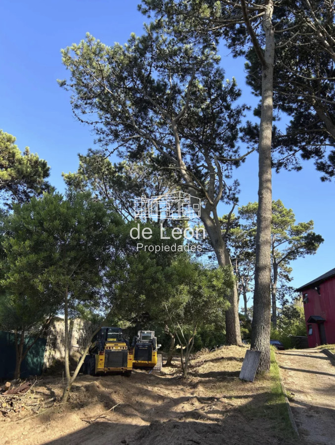 Terreno ID.15176 - venta terreno 600m pocas cuadras del mar montoya punta del este