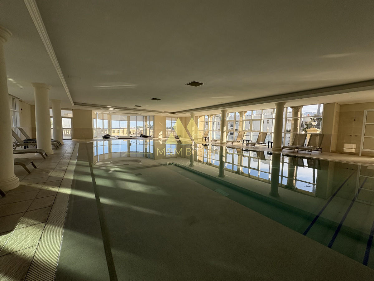 Apartamento ID.768 - Exclusivo departamento frente al mar, 4 suites, Playa Mansa