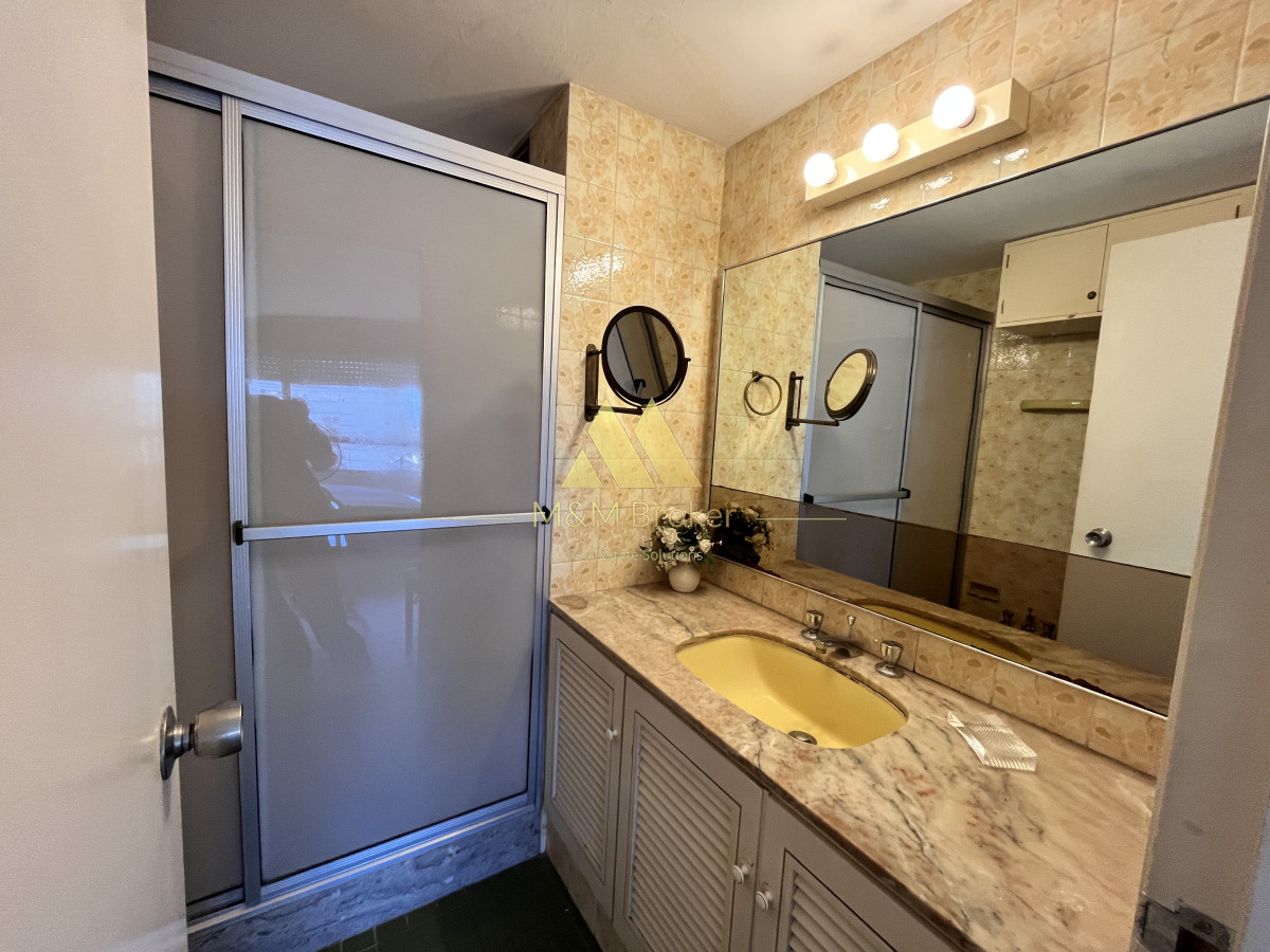 Apartamento ID.619 - Venta apartamento 3 dormitorios Península Punta del Este