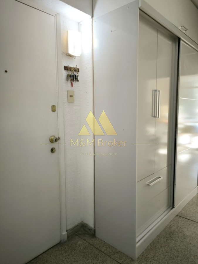 Apartamento ID.445 - Venta apartamento 1 dormitorio Playa Mansa frente al mar