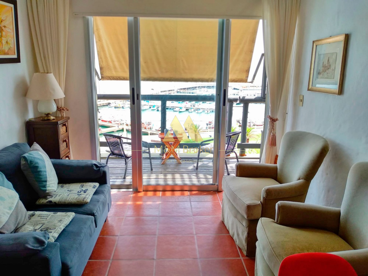 Apartamento ID.458 - Venta apartamento 2 dormitorios frente al mar piriápolis