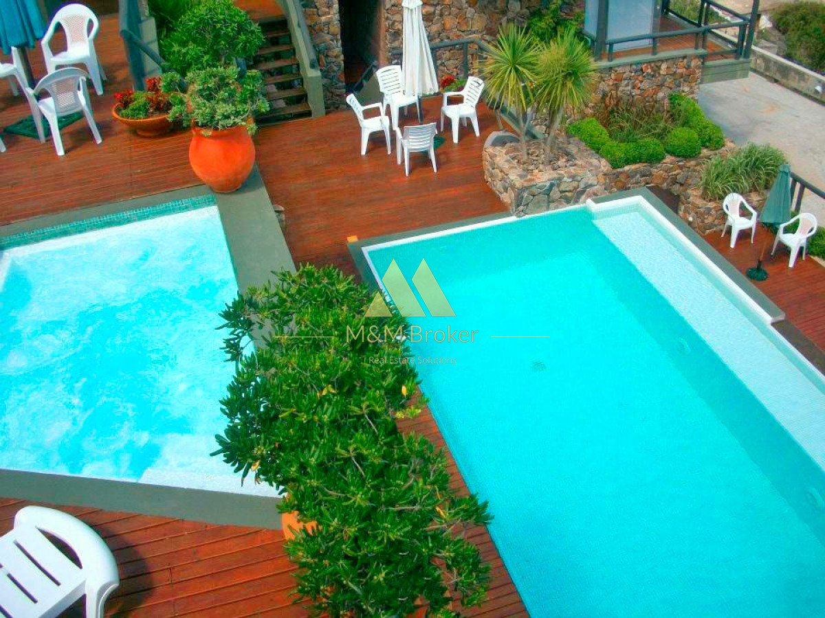 Apartamento ID.458 - Venta apartamento 2 dormitorios frente al mar piriápolis