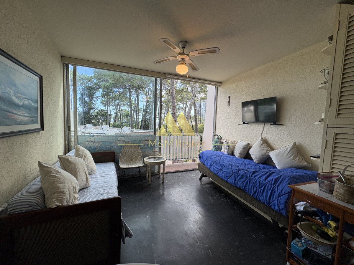 Apartamento ID.847 - Funcional departamento con 2 dormitorios en Playa Mansa