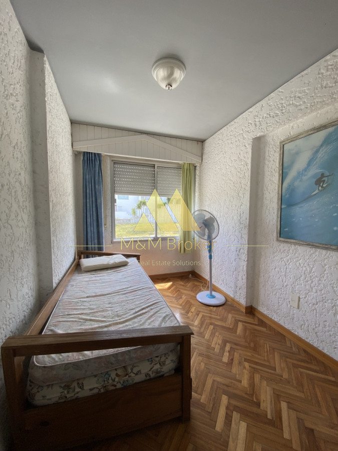Apartamento ID.285 - Venta apartamento 3 DORMITORIOS frente al mar, OPORTUNIDAD!