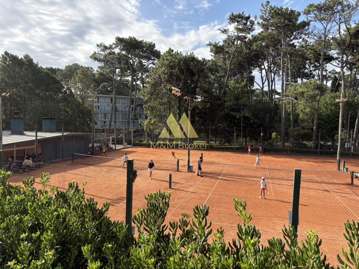 Apartamento ID.847 - Funcional departamento con 2 dormitorios en Playa Mansa