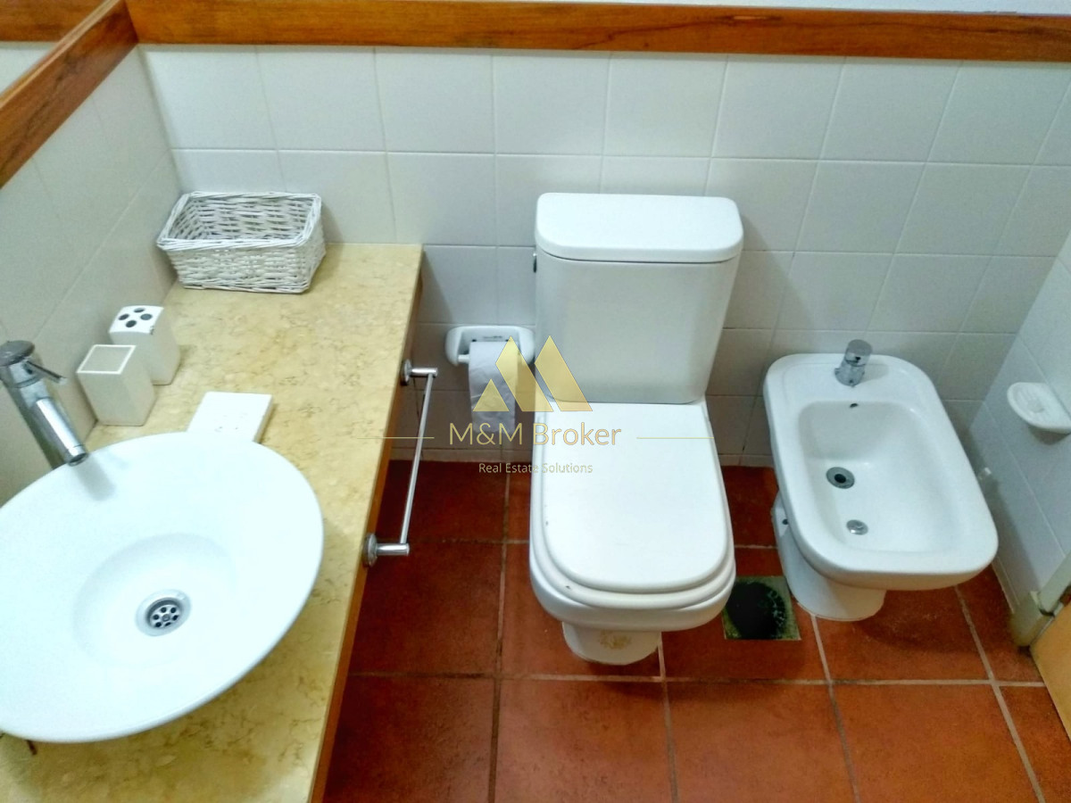 Apartamento ID.458 - Venta apartamento 2 dormitorios frente al mar piriápolis