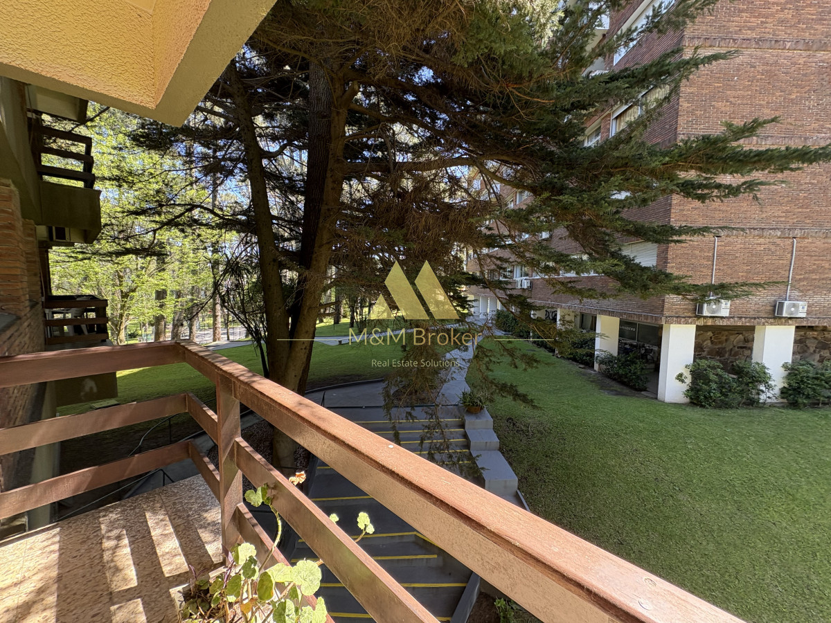 Apartamento ID.827 - Venta 2 dormitorios, Punta del Este