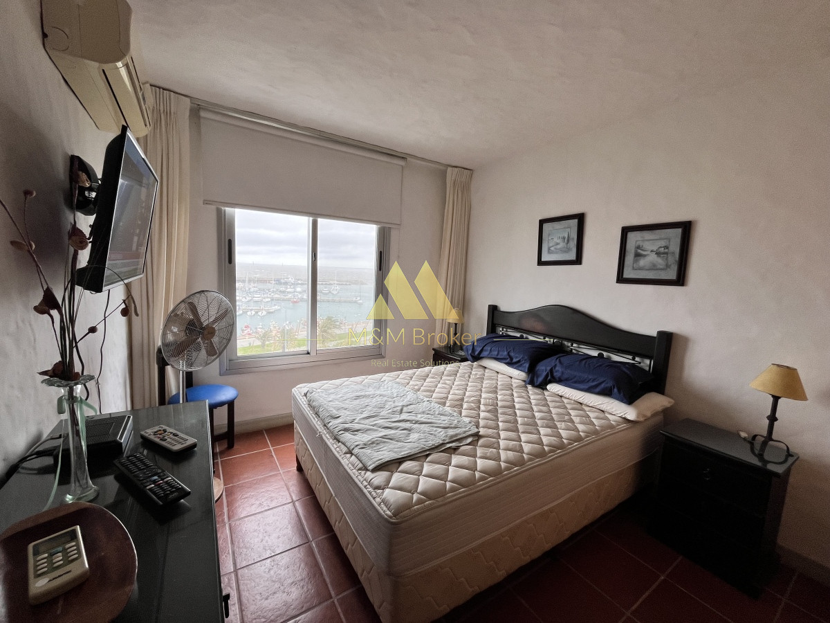 Apartamento ID.458 - Venta apartamento 2 dormitorios frente al mar piriápolis