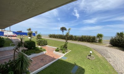 Venta apartamento 3 DORMITORIOS frente al mar, OPORTUNIDAD!