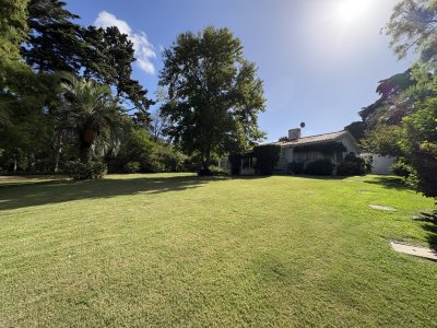 Casa amplia y luminosa en la exclusiva zona del Golf de San Rafael