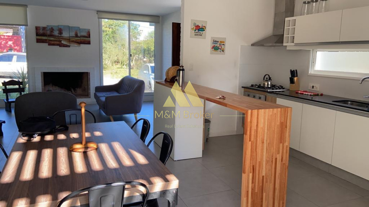 Casa ID.403 - Venta de Casa 3 dormitorios en San Francisco, Piriápolis a paso del Mar