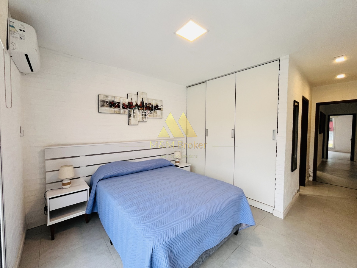 Casa ID.403 - Venta de Casa 3 dormitorios en San Francisco, Piriápolis a paso del Mar
