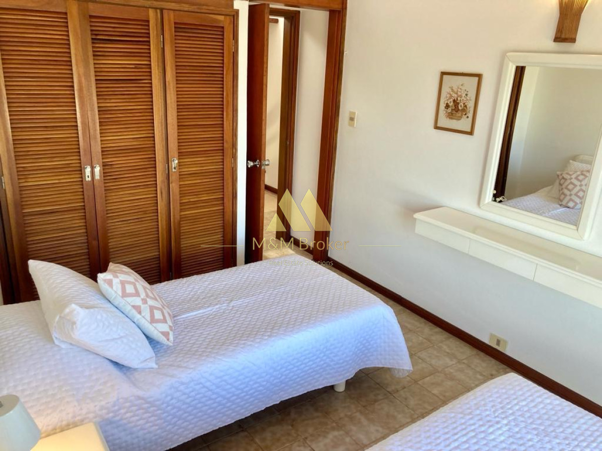 Casa ID.467 - Alquier Casa 4 dormitorios 1 quincena enero  Punta del Este