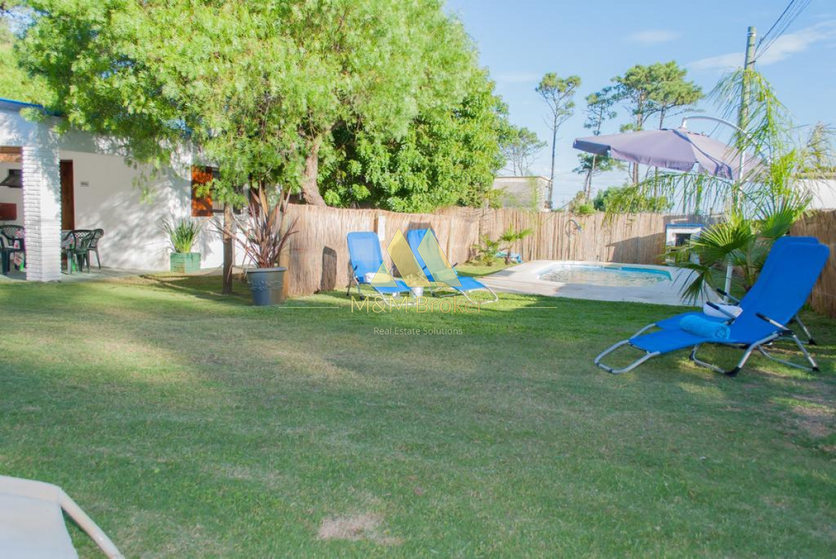 Casa ID.406 - Venta Complejo de 7 Bungalows Bello Horizonte a pasos del Mar