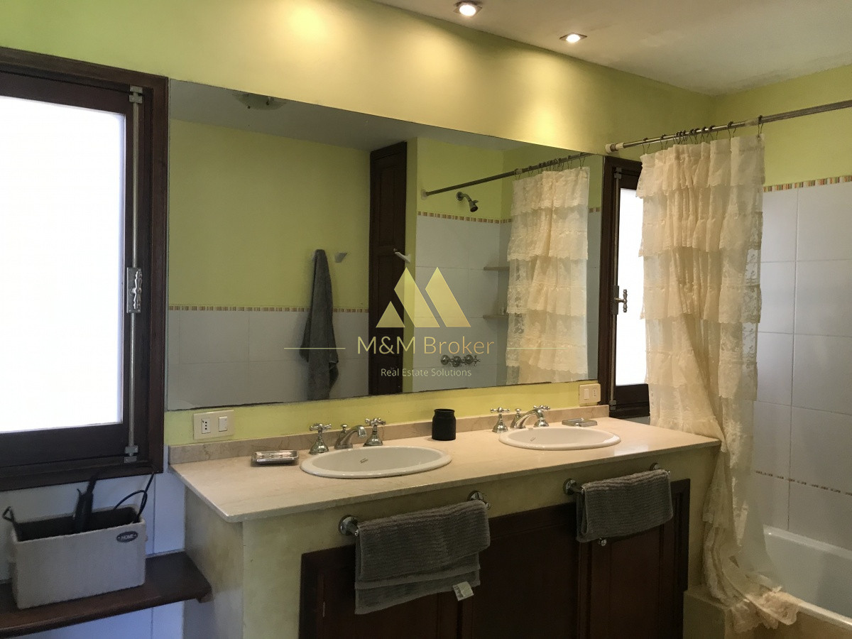 Casa ID.64 - Confortable propiedad, con amplio jardín