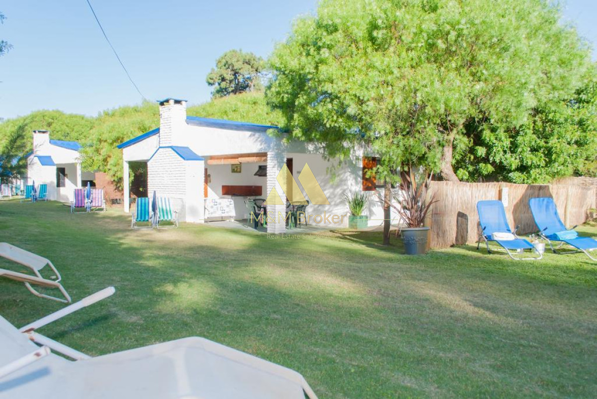 Casa ID.406 - Venta Complejo de 7 Bungalows Bello Horizonte a pasos del Mar