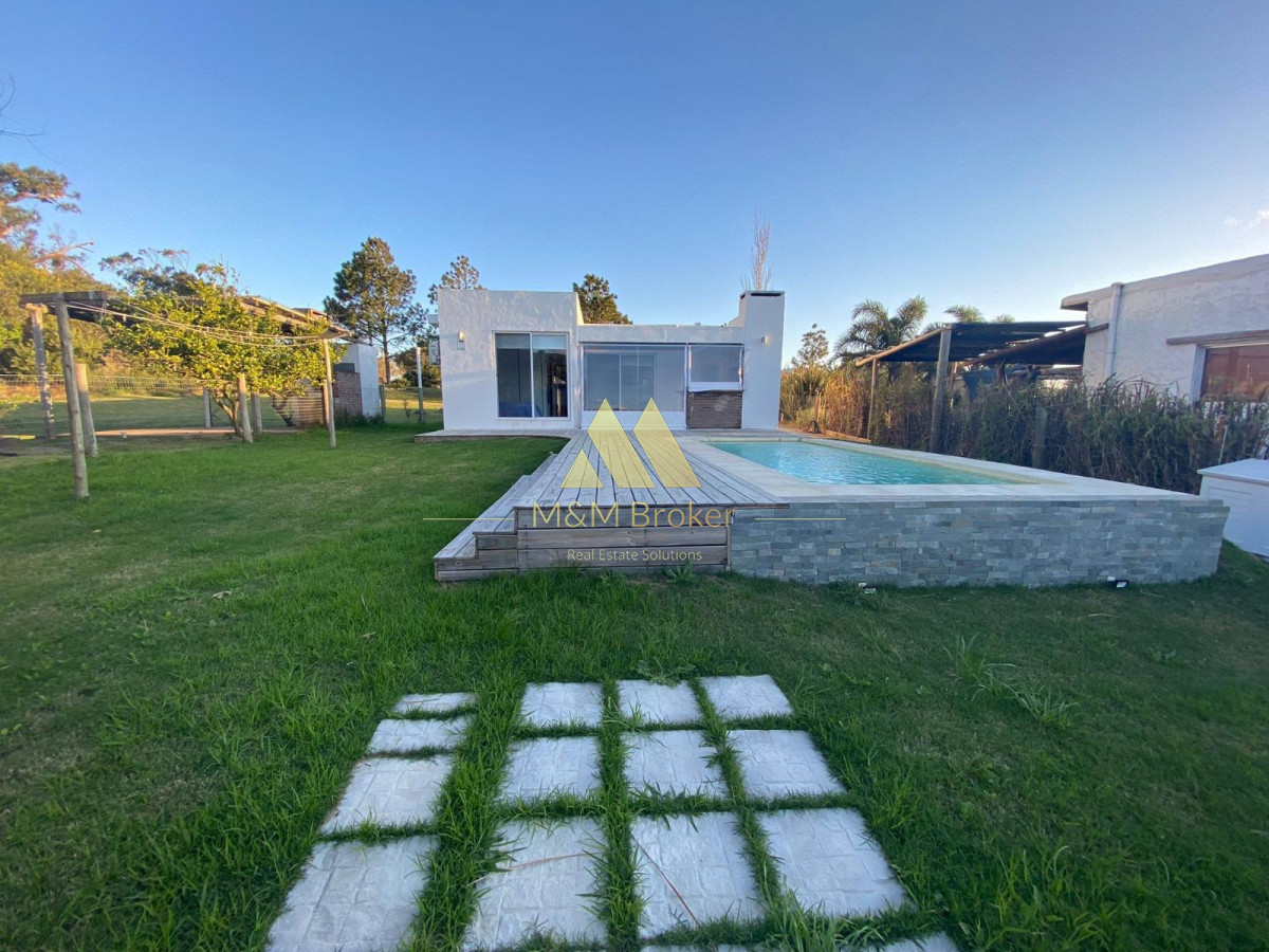 Casa ID.403 - Venta de Casa 3 dormitorios en San Francisco, Piriápolis a paso del Mar