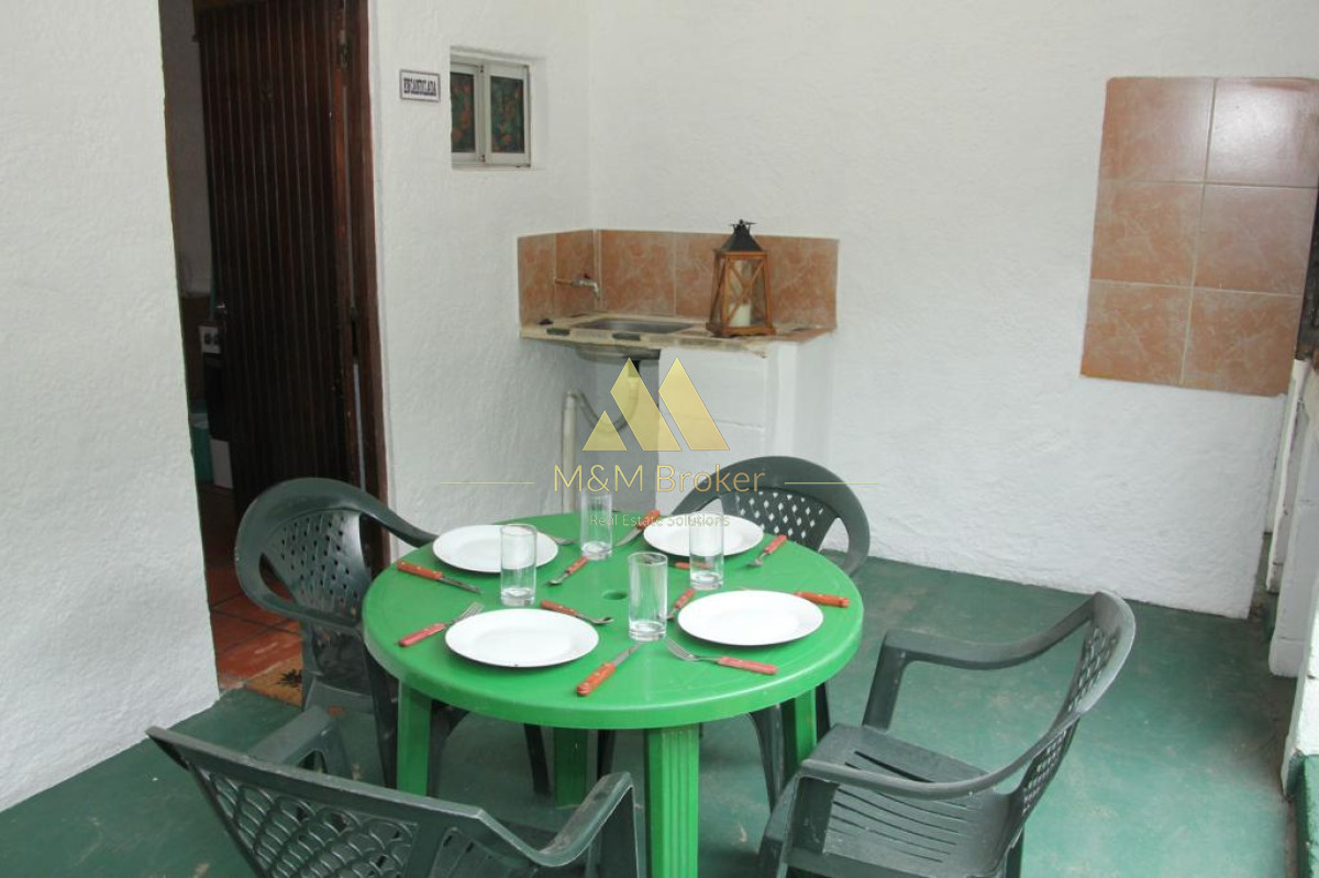 Casa ID.406 - Venta Complejo de 7 Bungalows Bello Horizonte a pasos del Mar