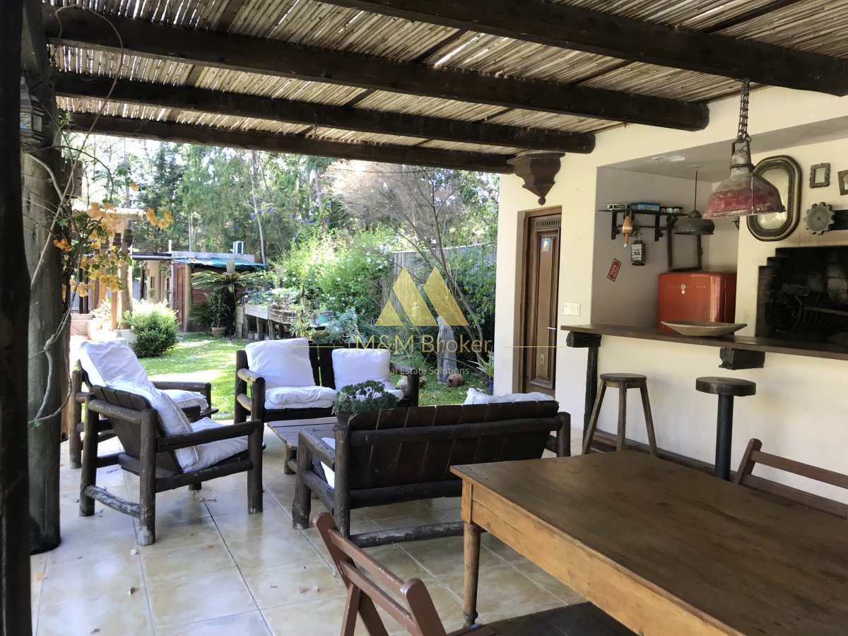 Casa ID.64 - Confortable propiedad, con amplio jardín
