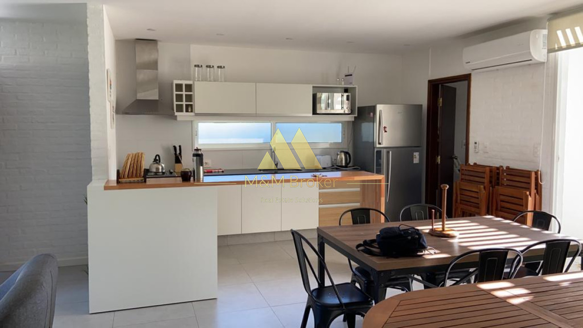Casa ID.403 - Venta de Casa 3 dormitorios en San Francisco, Piriápolis a paso del Mar