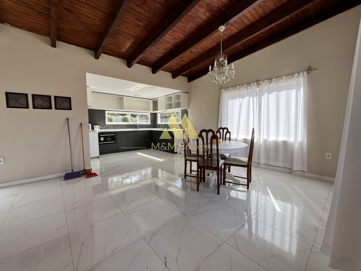 VENDE YA!!!!CASA 3 DORMITORIOS PUNTA BALLENA