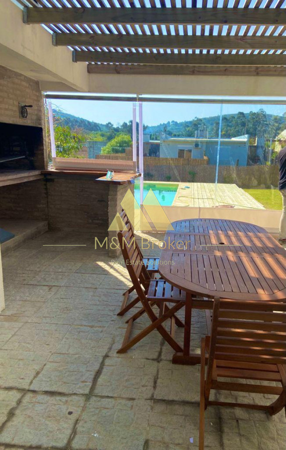 Casa ID.403 - Venta de Casa 3 dormitorios en San Francisco, Piriápolis a paso del Mar