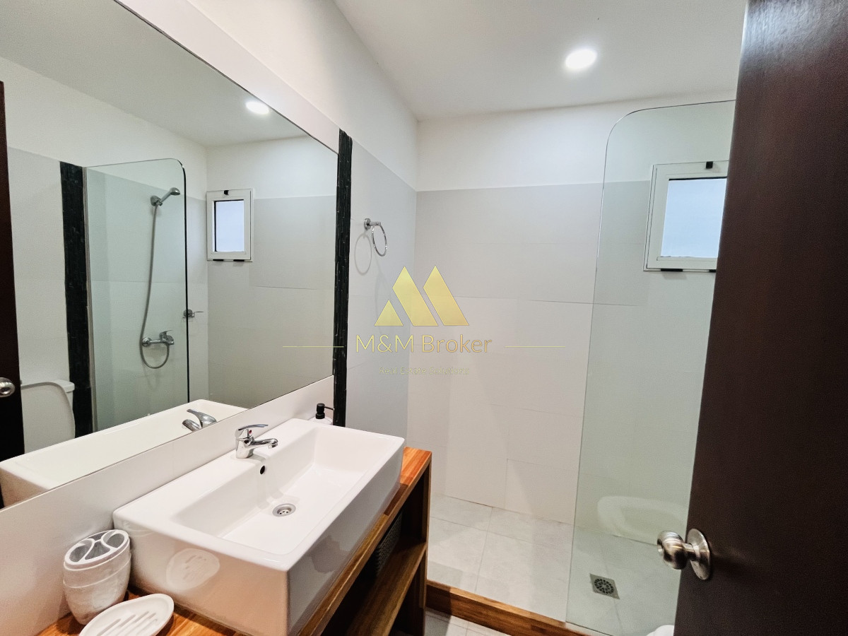 Casa ID.403 - Venta de Casa 3 dormitorios en San Francisco, Piriápolis a paso del Mar