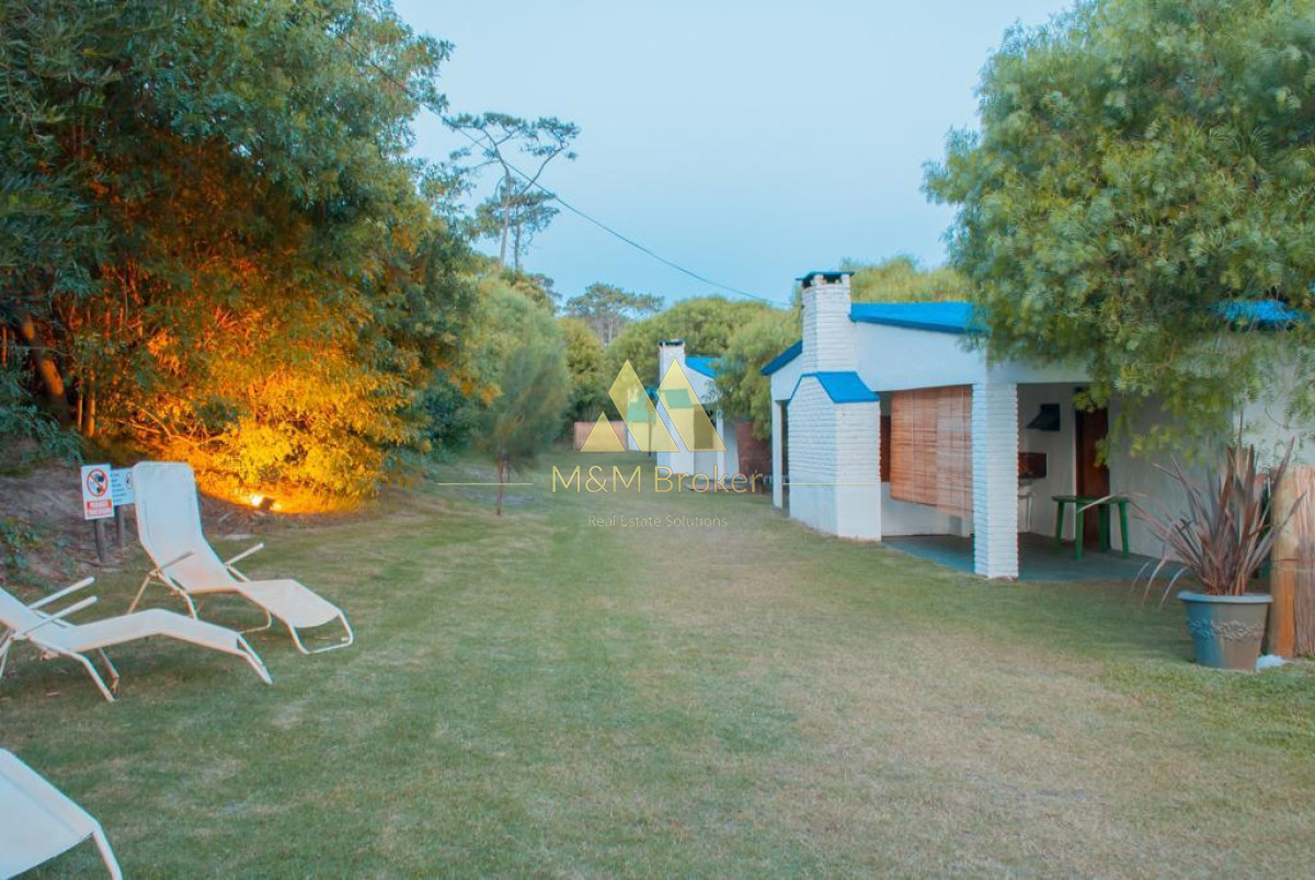 Casa ID.406 - Venta Complejo de 7 Bungalows Bello Horizonte a pasos del Mar