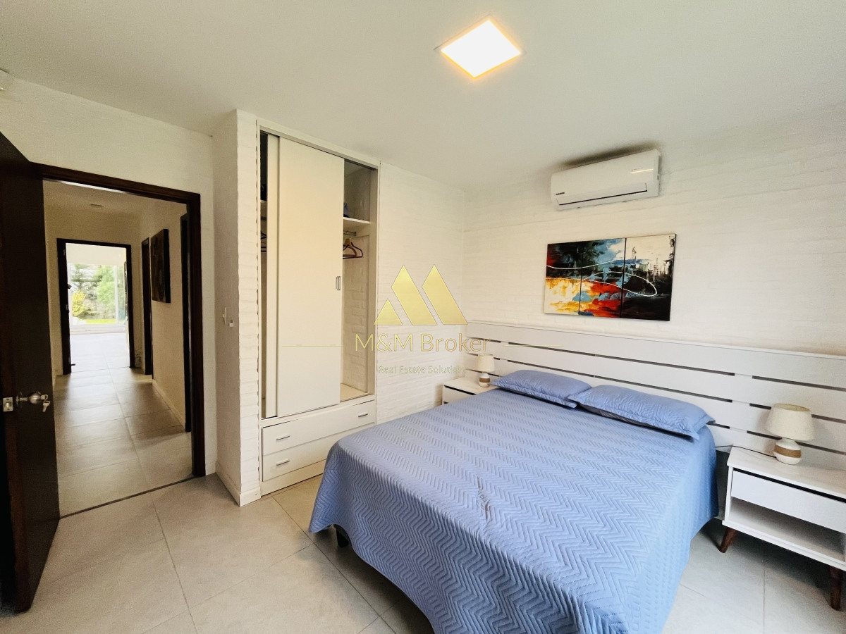 Casa ID.403 - Venta de Casa 3 dormitorios en San Francisco, Piriápolis a paso del Mar