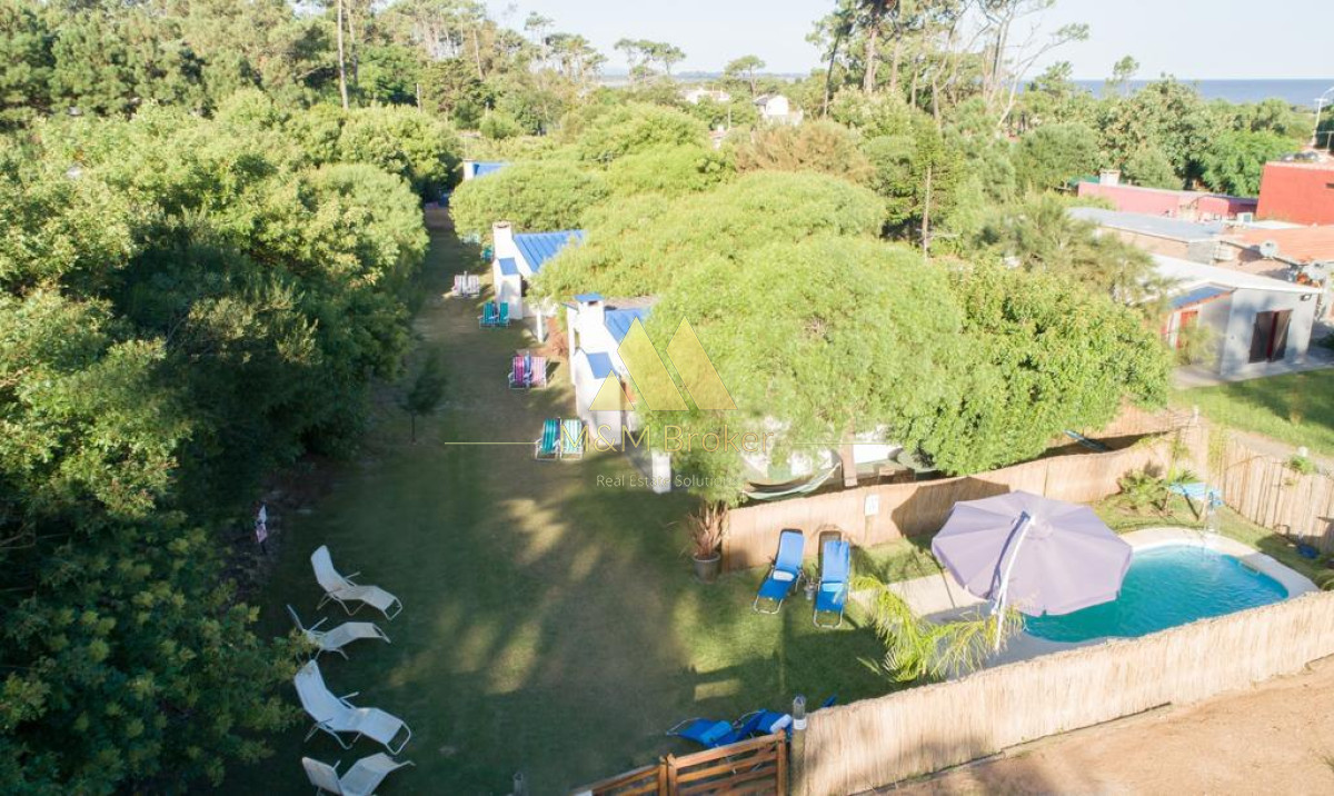 Casa ID.406 - Venta Complejo de 7 Bungalows Bello Horizonte a pasos del Mar