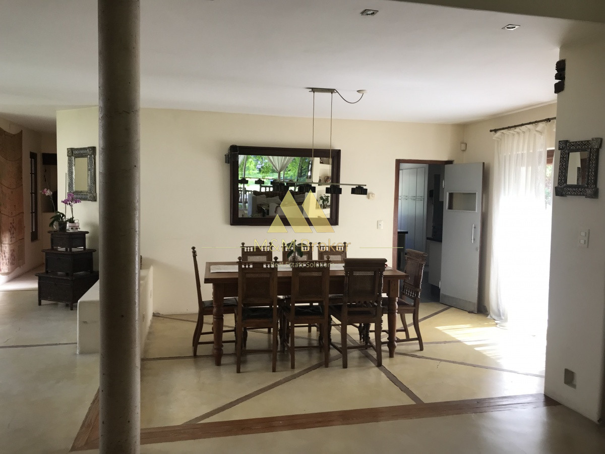 Casa ID.64 - Confortable propiedad, con amplio jardín
